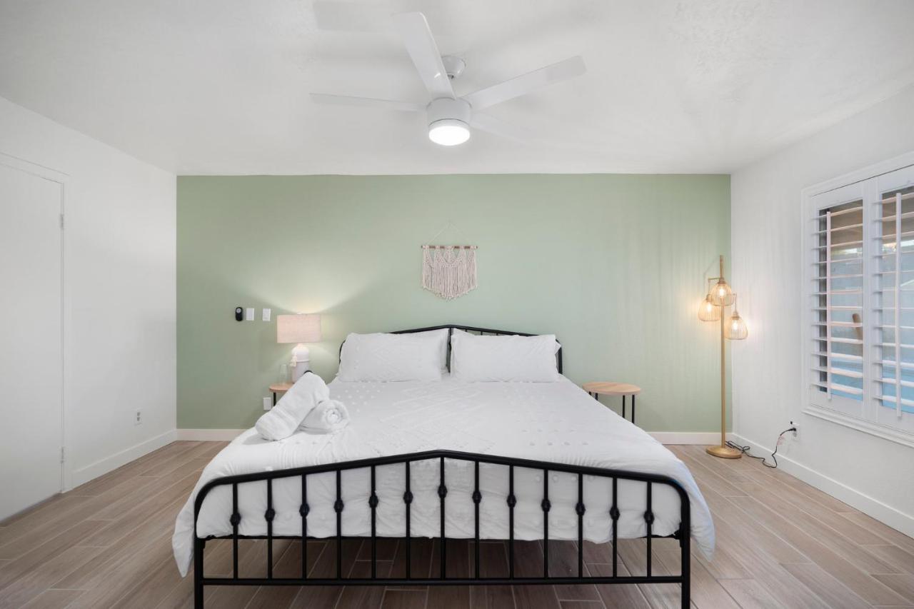Large Pool With Diving Board, Remodeled 3Bdrm, Near State Farm Stdm And More! Peoria Zewnętrze zdjęcie