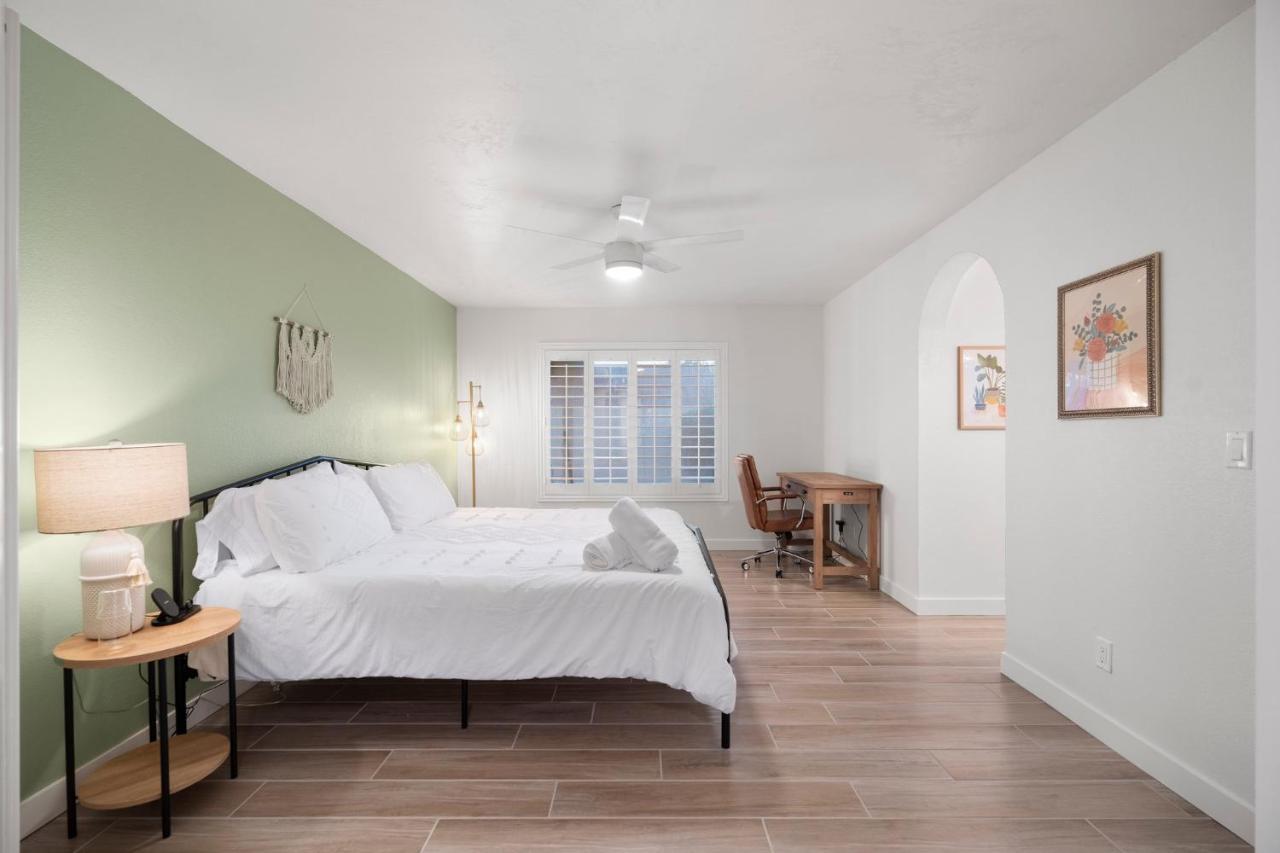 Large Pool With Diving Board, Remodeled 3Bdrm, Near State Farm Stdm And More! Peoria Zewnętrze zdjęcie