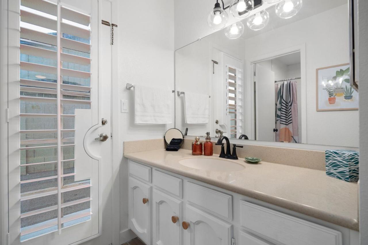 Large Pool With Diving Board, Remodeled 3Bdrm, Near State Farm Stdm And More! Peoria Zewnętrze zdjęcie