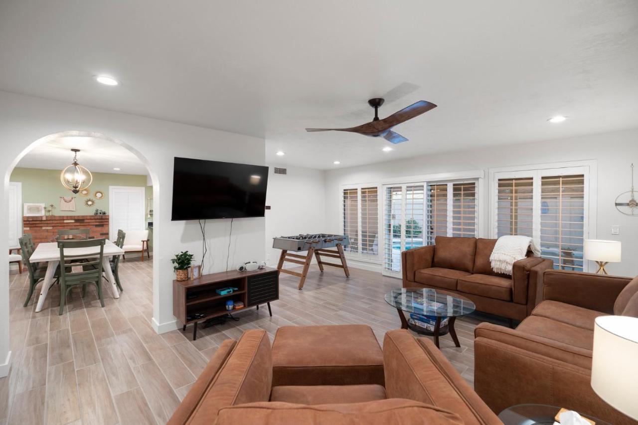Large Pool With Diving Board, Remodeled 3Bdrm, Near State Farm Stdm And More! Peoria Zewnętrze zdjęcie
