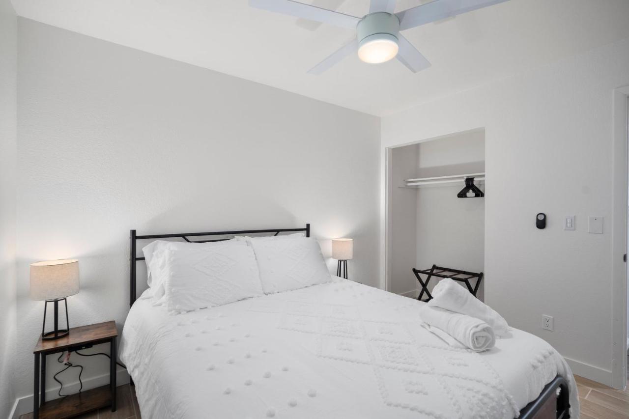 Large Pool With Diving Board, Remodeled 3Bdrm, Near State Farm Stdm And More! Peoria Zewnętrze zdjęcie