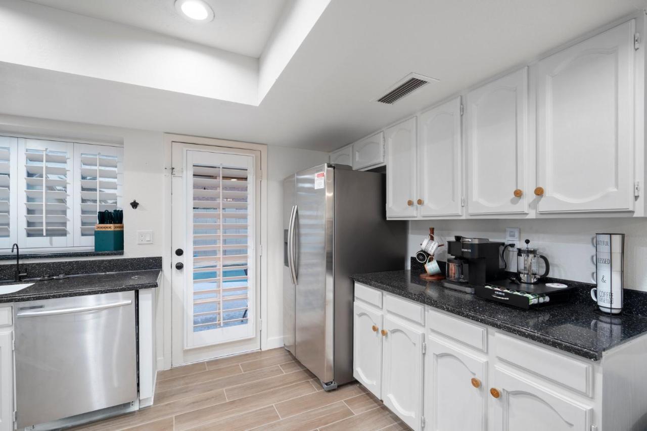 Large Pool With Diving Board, Remodeled 3Bdrm, Near State Farm Stdm And More! Peoria Zewnętrze zdjęcie
